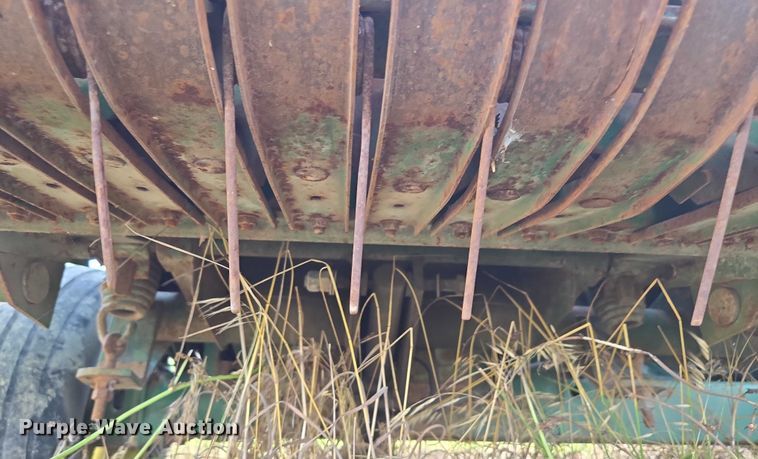 image for item EF1825 1989 John Deere 3970 forage harvester