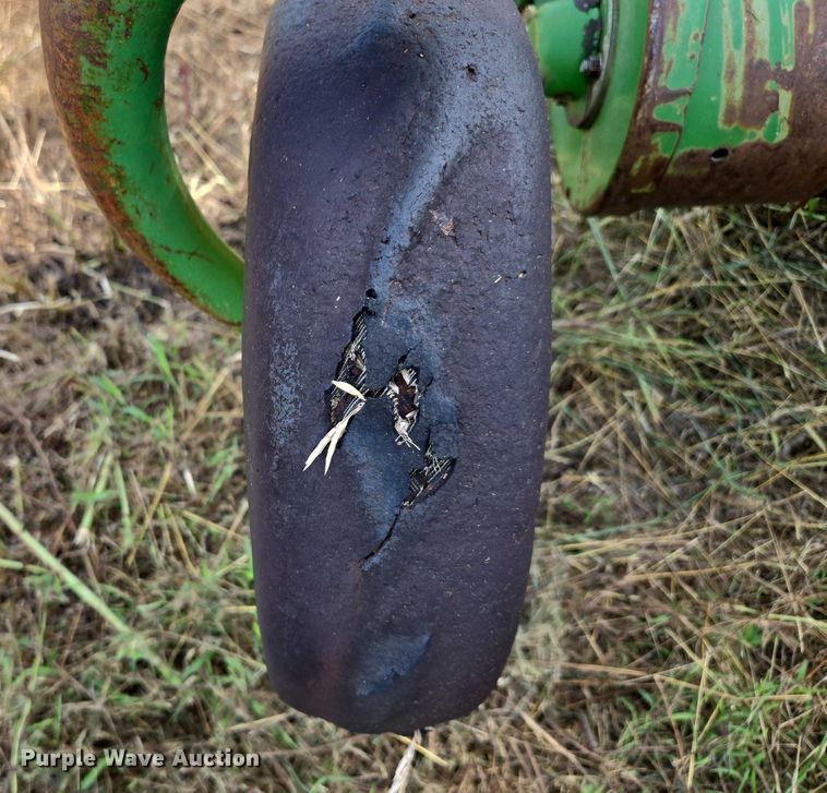 image for item EF1825 1989 John Deere 3970 forage harvester