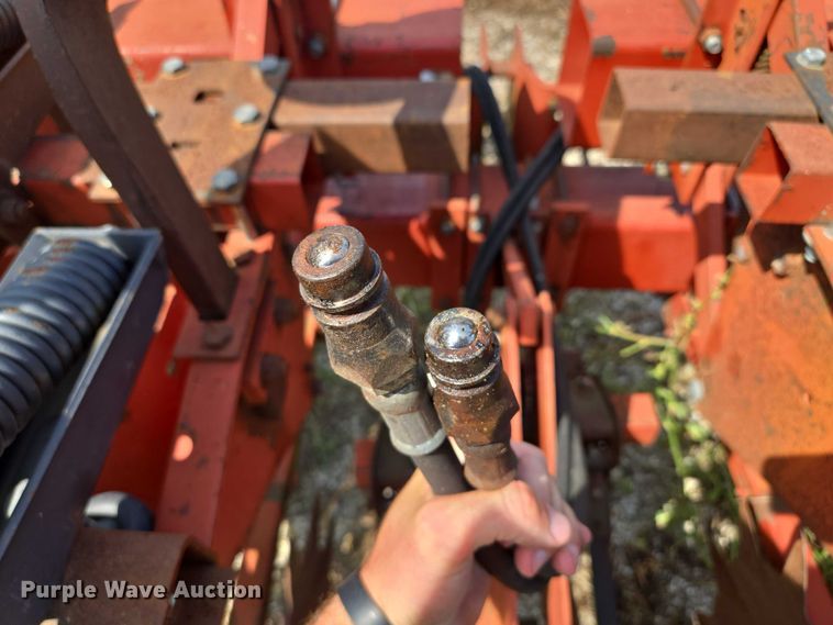 image for item EF1827 International Harvester 183 row crop cultivator