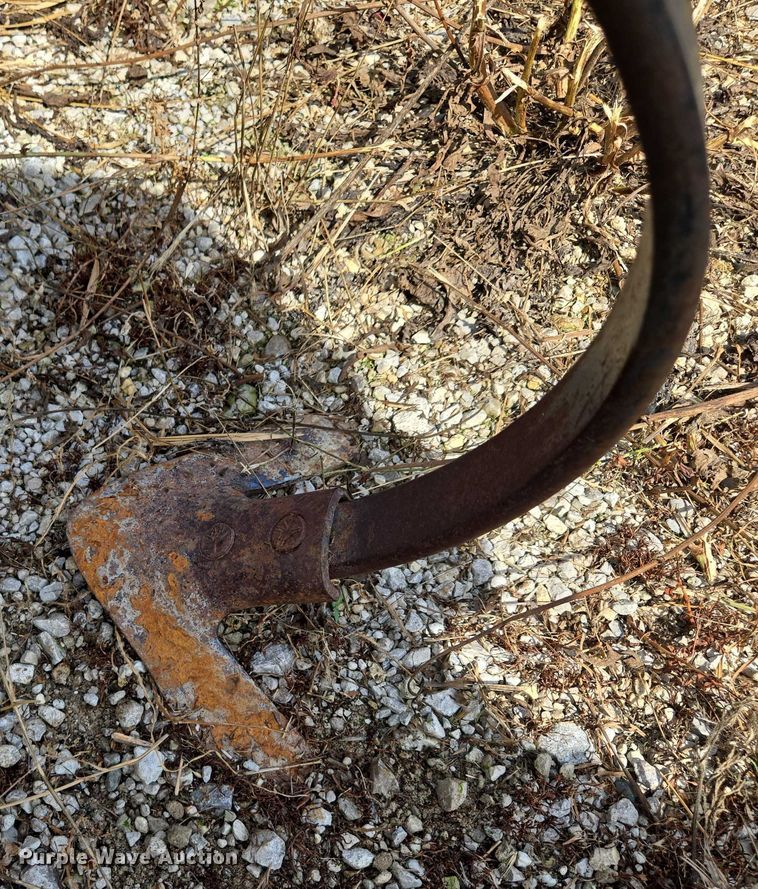 image for item EF1827 International Harvester 183 row crop cultivator