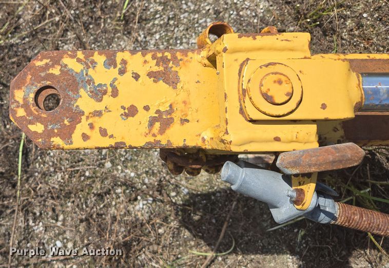 image for item EF1828 Vermeer TS44A tree spade