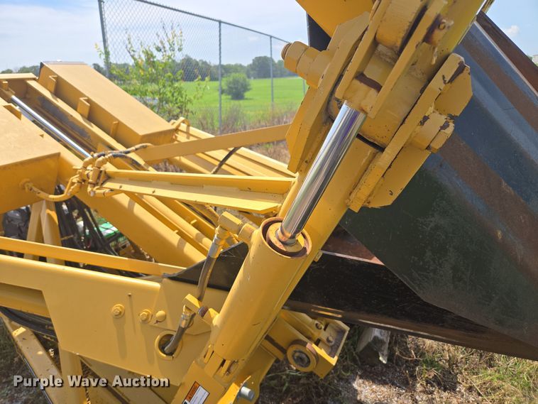 image for item EF1828 Vermeer TS44A tree spade