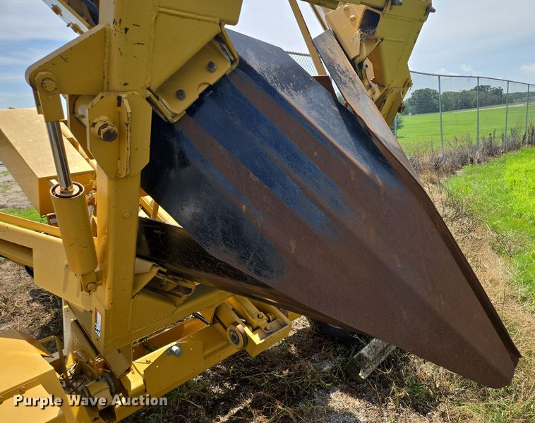 image for item EF1828 Vermeer TS44A tree spade