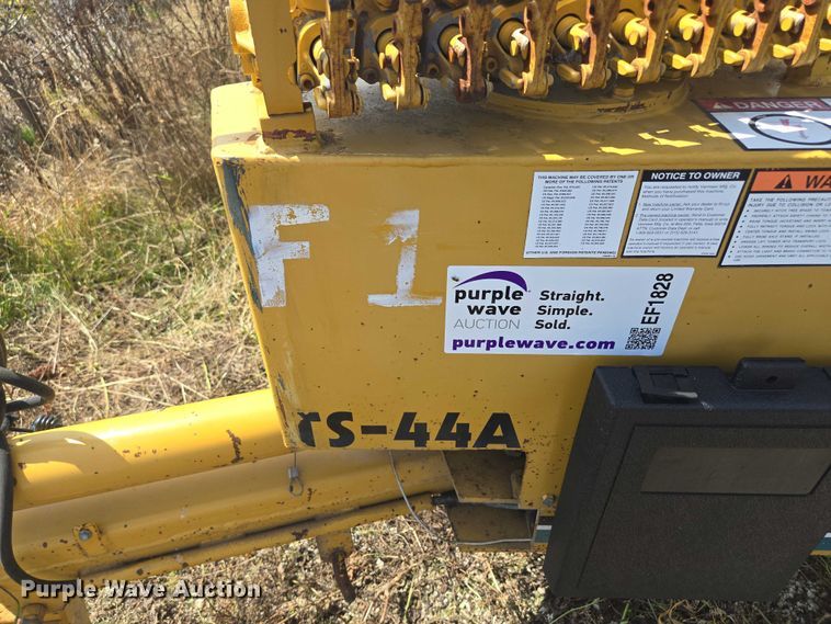 image for item EF1828 Vermeer TS44A tree spade