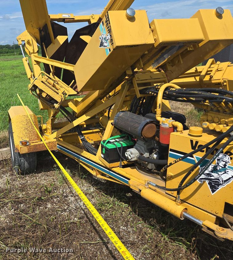 image for item EF1828 Vermeer TS44A tree spade