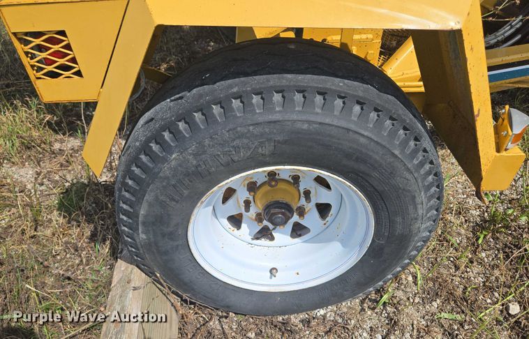 image for item EF1828 Vermeer TS44A tree spade