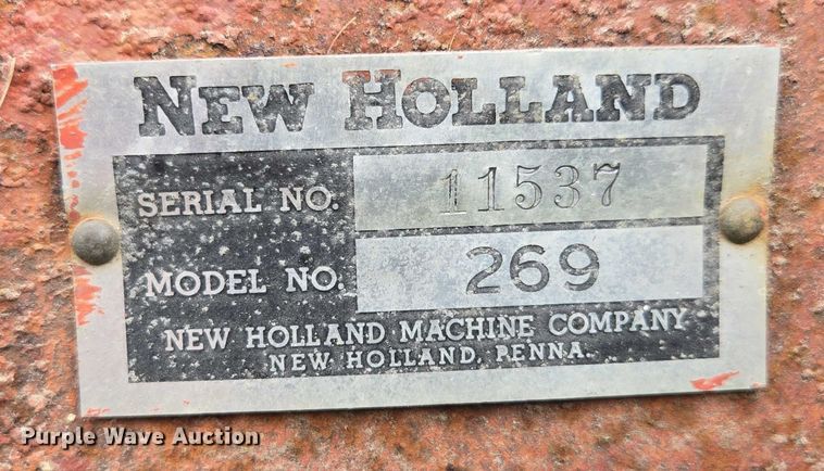 image for item EF1848 New Holland  269 small square baler