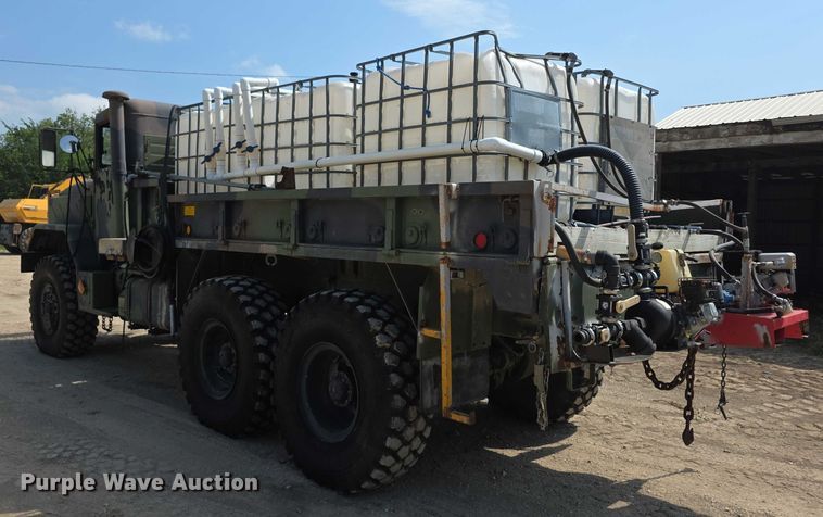 image for item EF3630 1990 BMY 5 Ton M923A2  flatbed truck