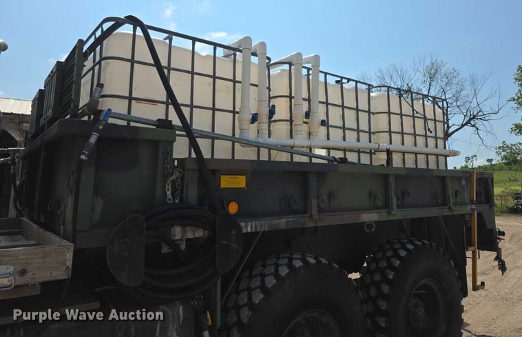 image for item EF3630 1990 BMY 5 Ton M923A2  flatbed truck