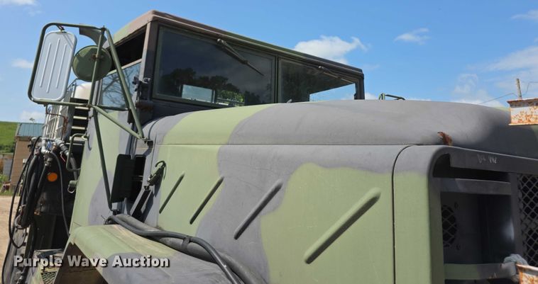 image for item EF3630 1990 BMY 5 Ton M923A2  flatbed truck