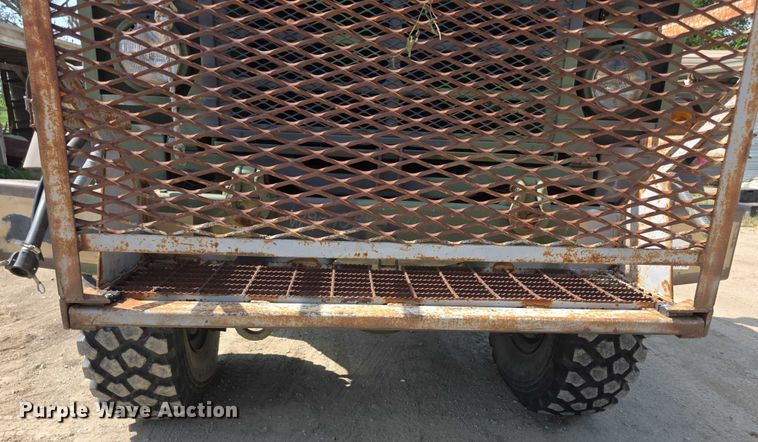 image for item EF3630 1990 BMY 5 Ton M923A2  flatbed truck