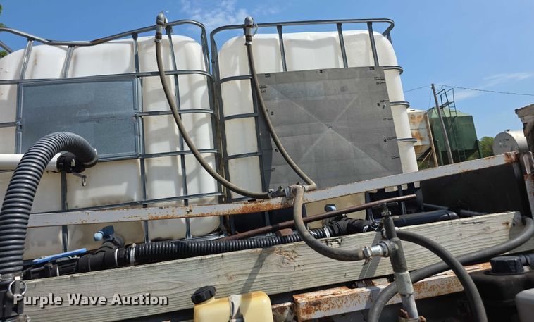 image for item EF3630 1990 BMY 5 Ton M923A2  flatbed truck