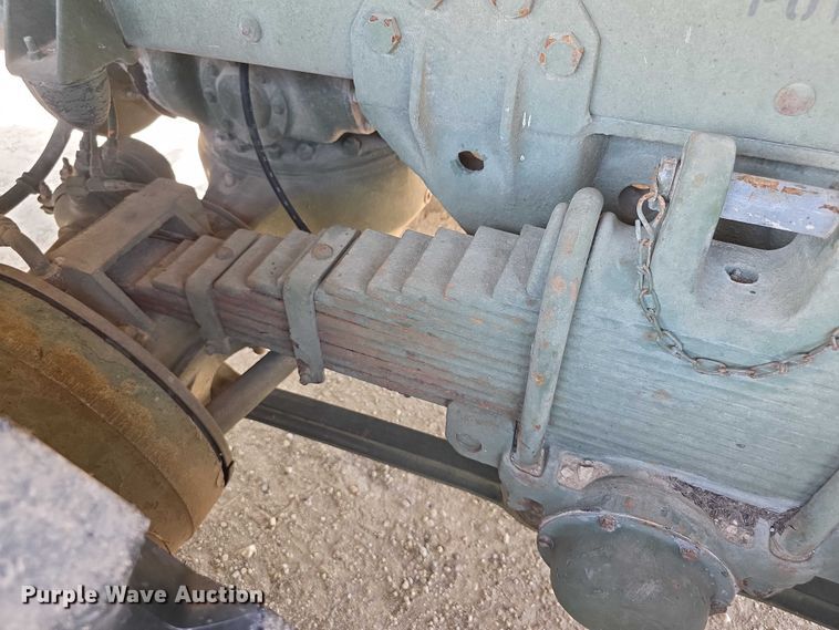 image for item EF3630 1990 BMY 5 Ton M923A2  flatbed truck