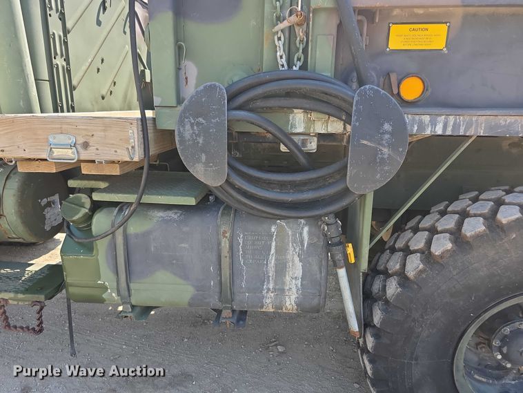 image for item EF3630 1990 BMY 5 Ton M923A2  flatbed truck