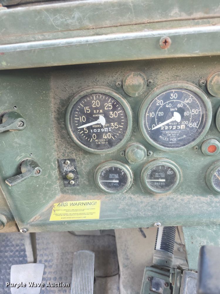 image for item EF3630 1990 BMY 5 Ton M923A2  flatbed truck