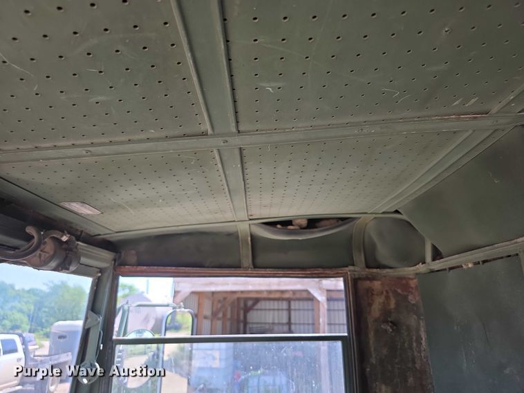 image for item EF3630 1990 BMY 5 Ton M923A2  flatbed truck