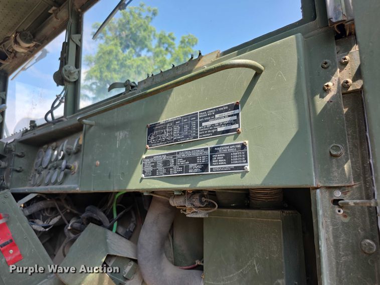 image for item EF3630 1990 BMY 5 Ton M923A2  flatbed truck