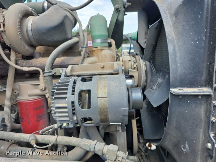 image for item EF3630 1990 BMY 5 Ton M923A2  flatbed truck