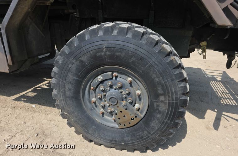 image for item EF3630 1990 BMY 5 Ton M923A2  flatbed truck