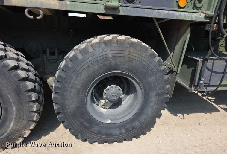 image for item EF3630 1990 BMY 5 Ton M923A2  flatbed truck