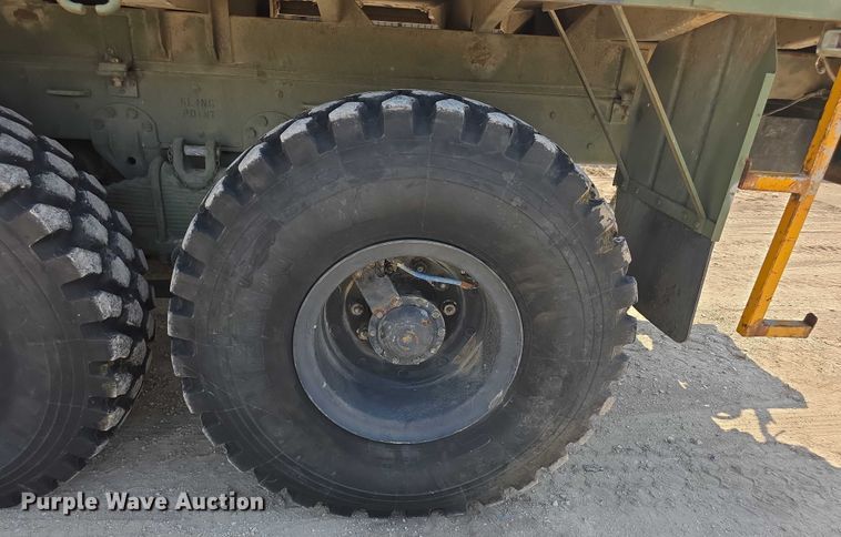 image for item EF3630 1990 BMY 5 Ton M923A2  flatbed truck