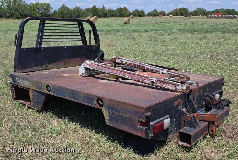 image for item EF3651 DewEze hydraulic bale bed