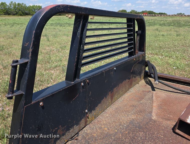 image for item EF3651 DewEze hydraulic bale bed