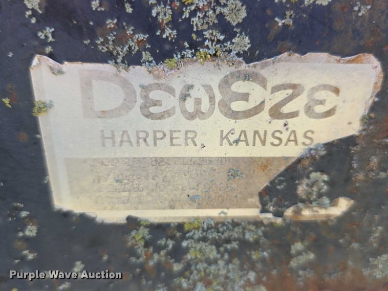 image for item EF3651 DewEze hydraulic bale bed