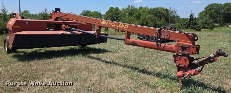 image for item EF3655 New Holland 1431 swather / windrower
