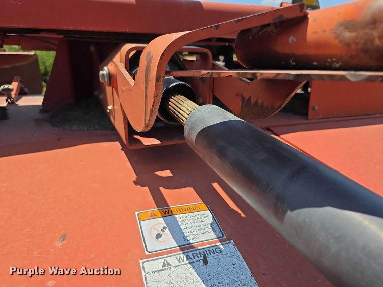 image for item EF3655 New Holland 1431 swather / windrower