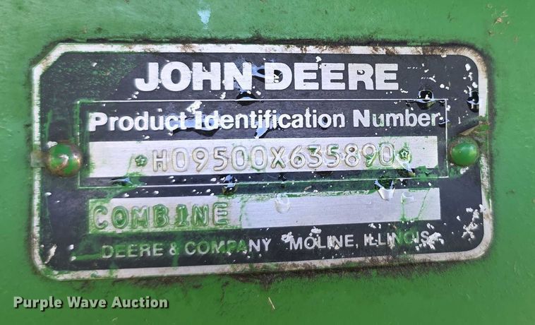 image for item EF3694 1990 John Deere 9500 combine