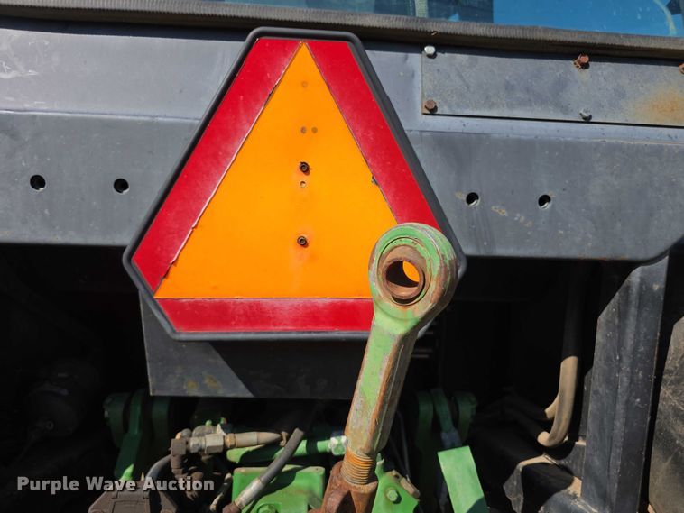 image for item EF3695 1985 John Deere 4450 tractor