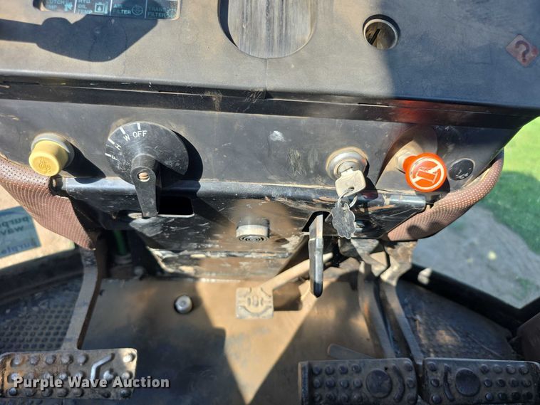 image for item EF3695 1985 John Deere 4450 tractor