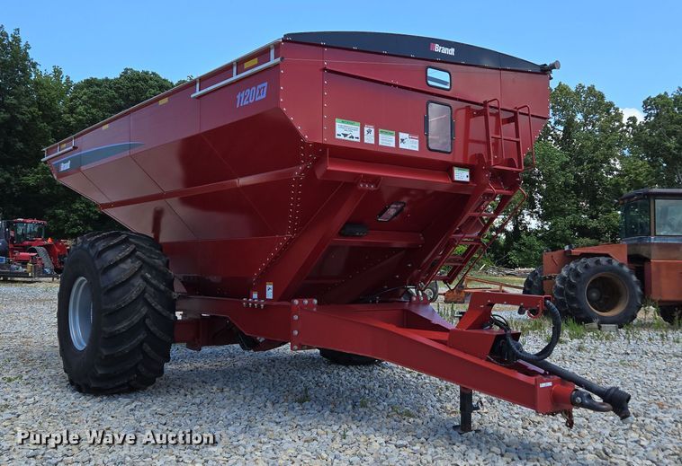 image for item EN2019 2022 Brandt 1120XT grain cart