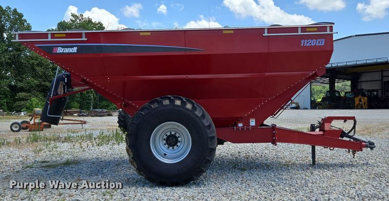 image for item EN2019 2022 Brandt 1120XT grain cart