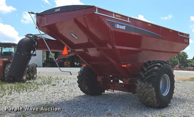 image for item EN2019 2022 Brandt 1120XT grain cart