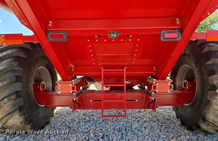 image for item EN2019 2022 Brandt 1120XT grain cart