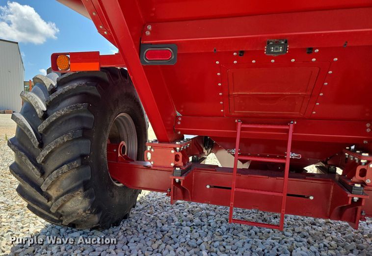 image for item EN2019 2022 Brandt 1120XT grain cart