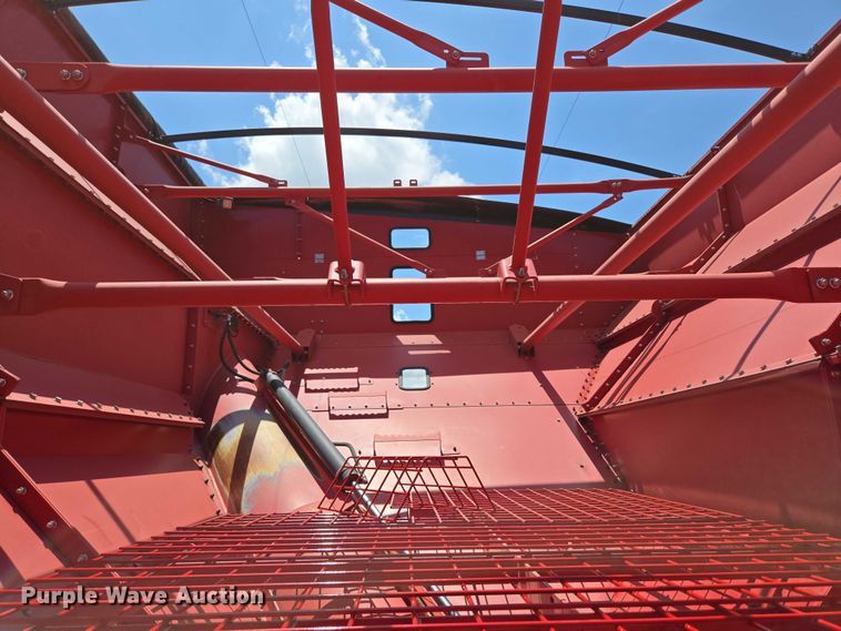 image for item EN2019 2022 Brandt 1120XT grain cart