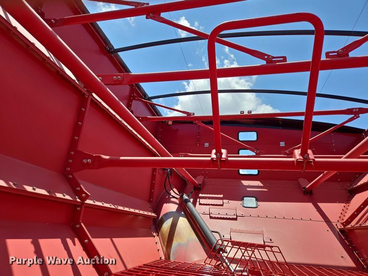 image for item EN2019 2022 Brandt 1120XT grain cart