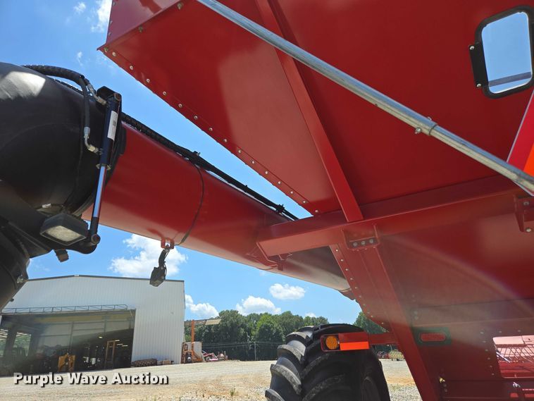 image for item EN2019 2022 Brandt 1120XT grain cart