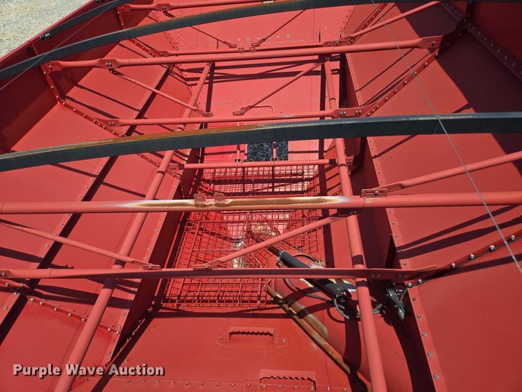 image for item EN2019 2022 Brandt 1120XT grain cart