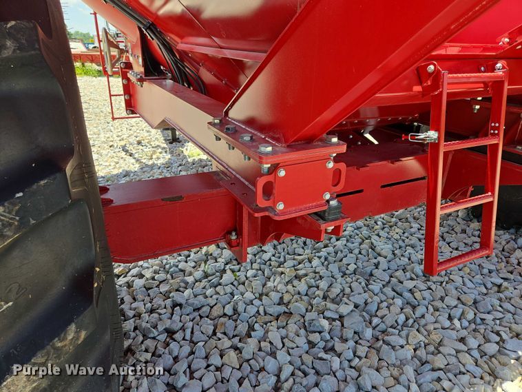 image for item EN2019 2022 Brandt 1120XT grain cart