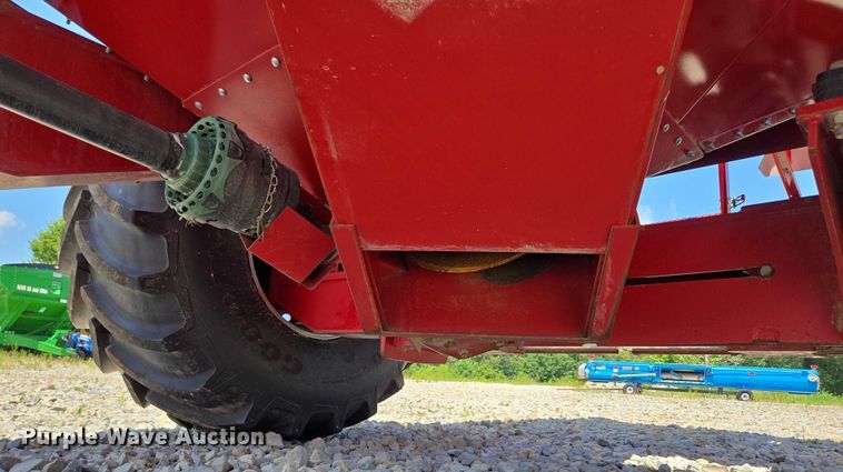 image for item EN2019 2022 Brandt 1120XT grain cart