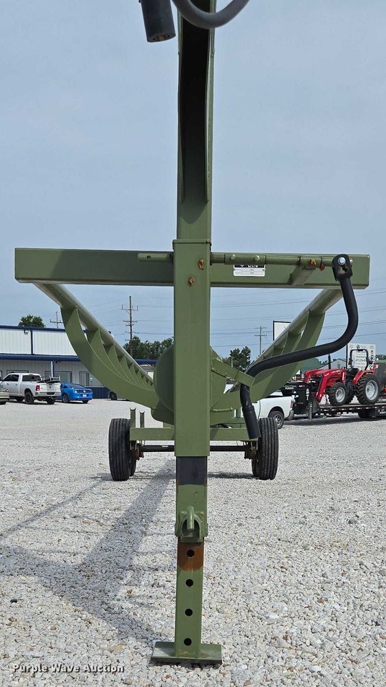 image for item EN2068 RBW HB42 hay bale trailer