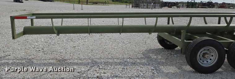 image for item EN2068 RBW HB42 hay bale trailer