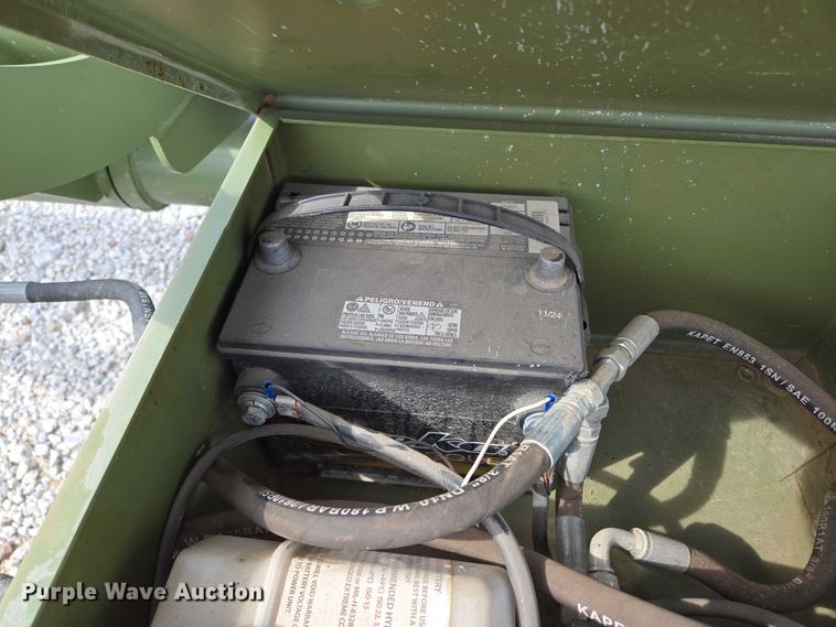 image for item EN2068 RBW HB42 hay bale trailer