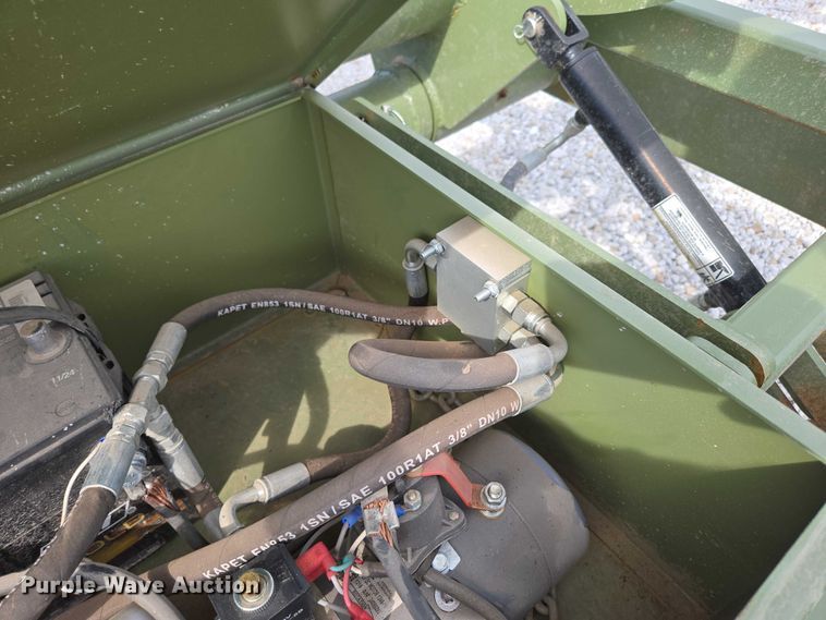 image for item EN2068 RBW HB42 hay bale trailer