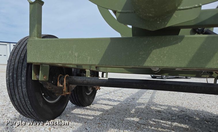 image for item EN2068 RBW HB42 hay bale trailer