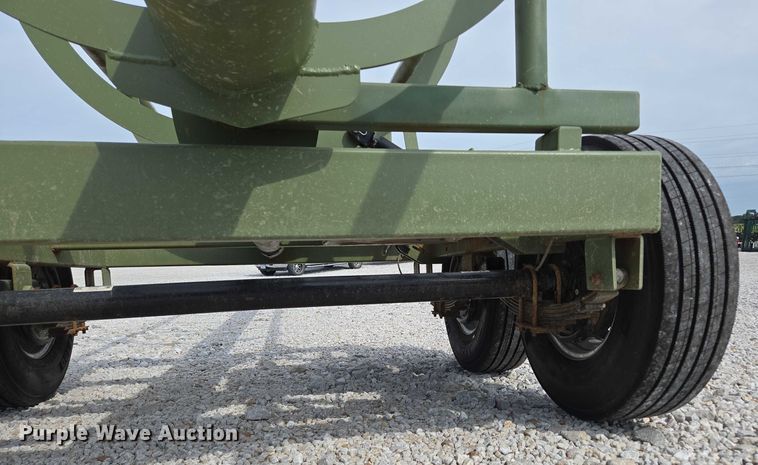 image for item EN2068 RBW HB42 hay bale trailer